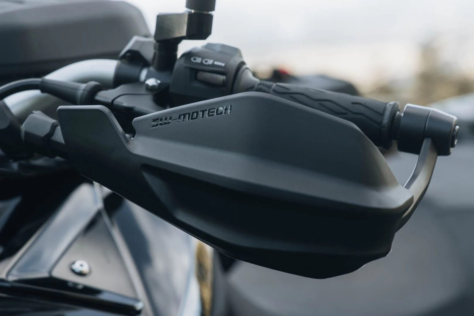 Adventure handguard kit Black. Yamaha MT-07 Voge 300 Rally. - Image 2
