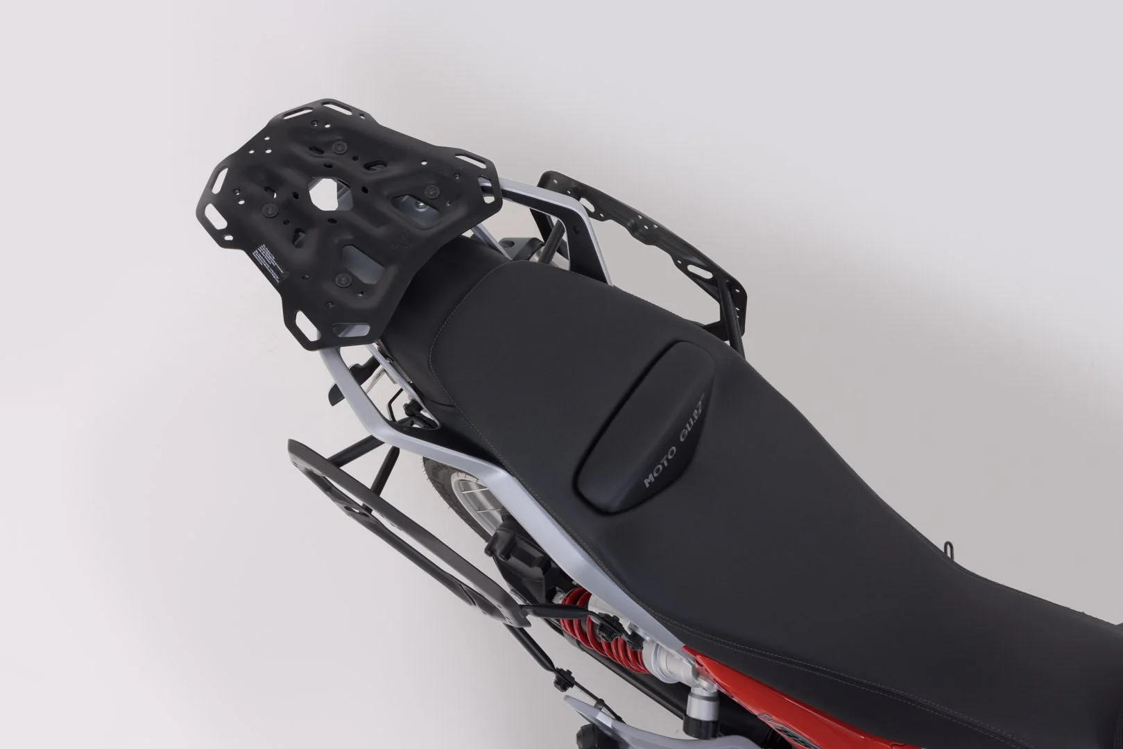 Adventure set DUSC Black. Moto Guzzi V85 TT (19-23). - Image 4