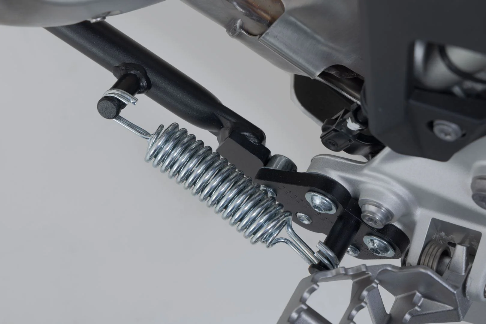 Centerstand BMW F 850 GS (17-20) Black - Image 4
