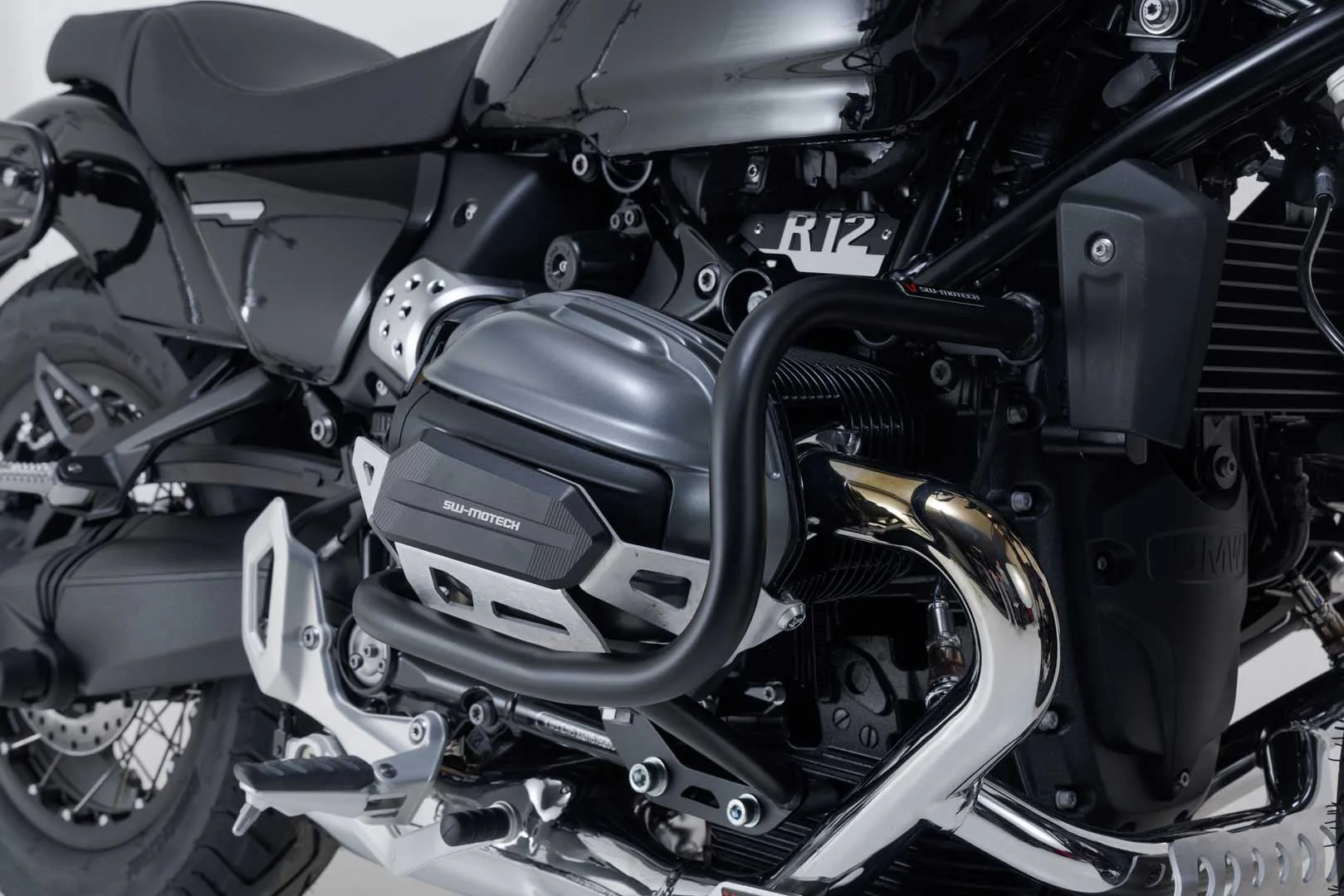 Crash bar Black. BMW R12 / G/S, R12 nineT.