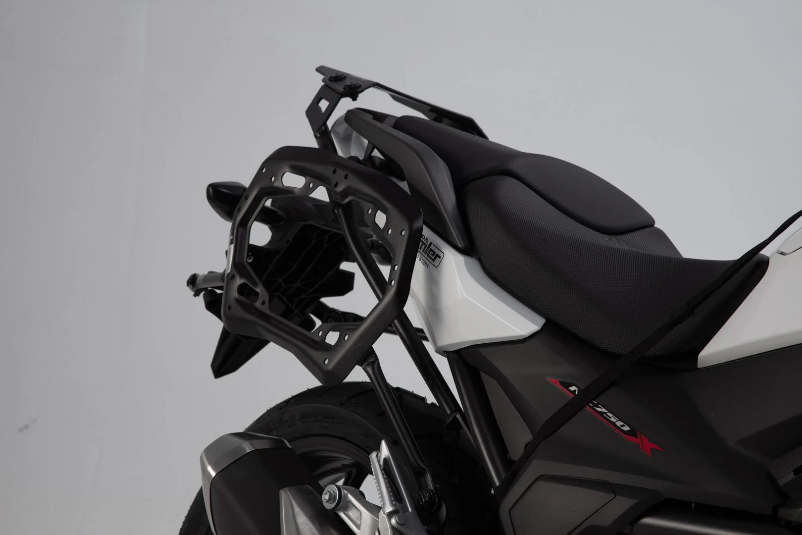 DUSC hard case system Black. 41/41 l. Honda NC750X/XD NC750S/SD. - Image 2