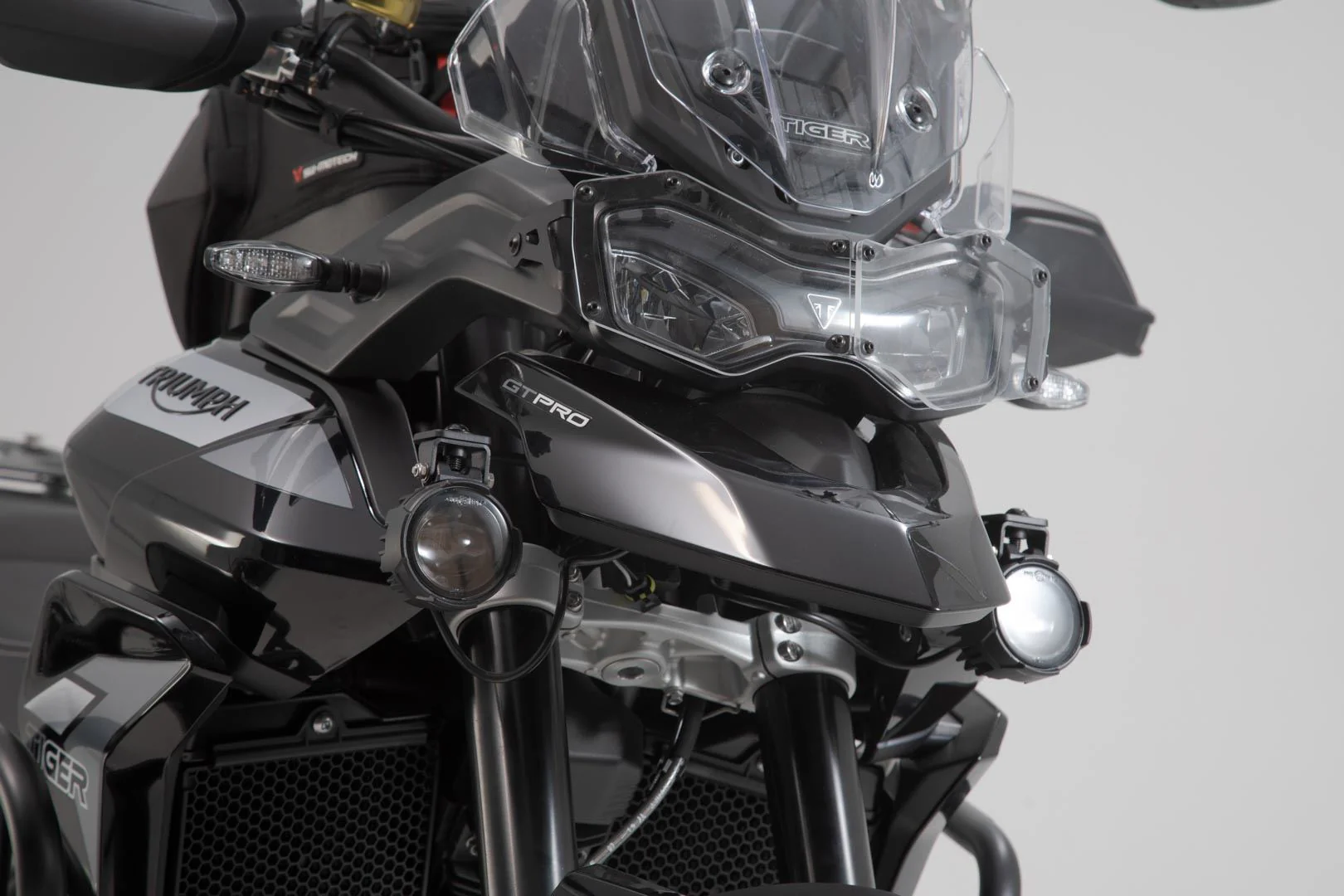 EVO fog light kit Triumph Tiger 900/GT/Rally/Pro (19-23) Black - Image 3