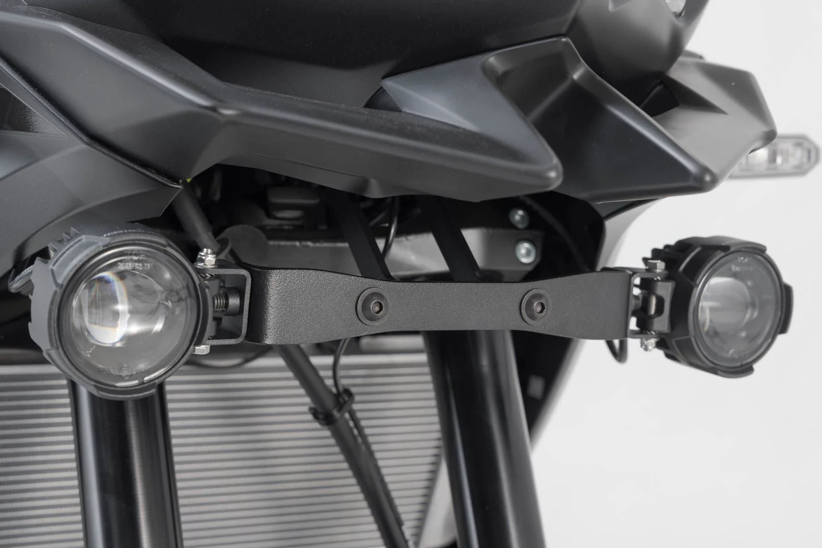 EVO fog light kit Kawasaki Versys 650 (21-) Black - Image 5