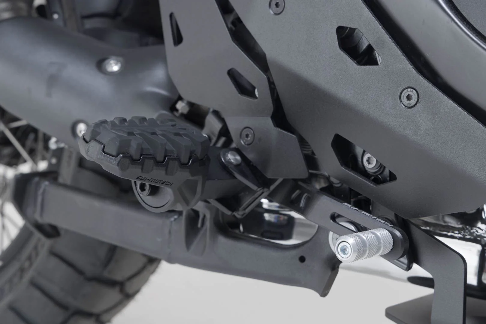EVO footrest kit Black. Aprilia BMW Suzuki models. - Image 4