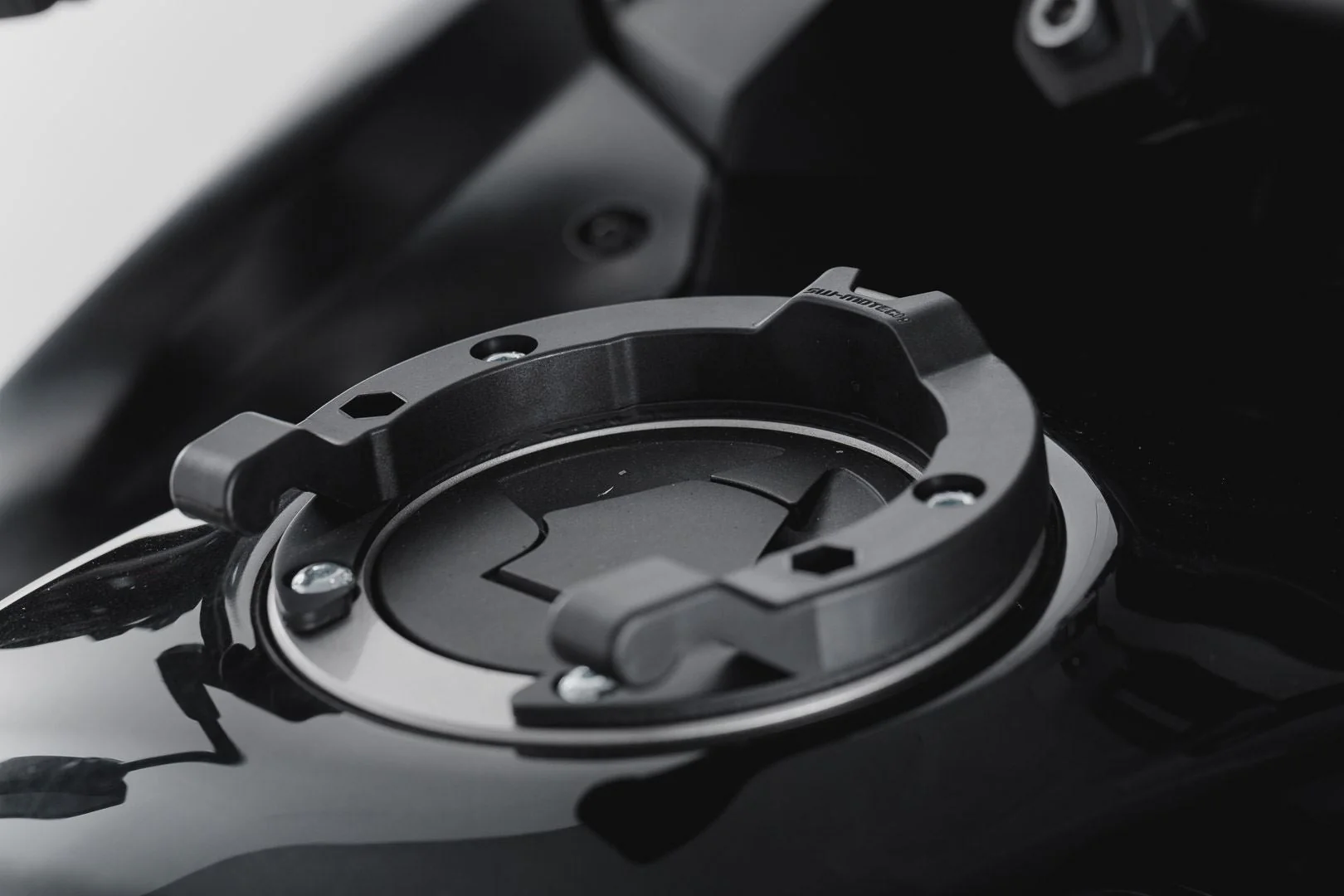 ION Tank Ring Kawasaki models 5 screws Black