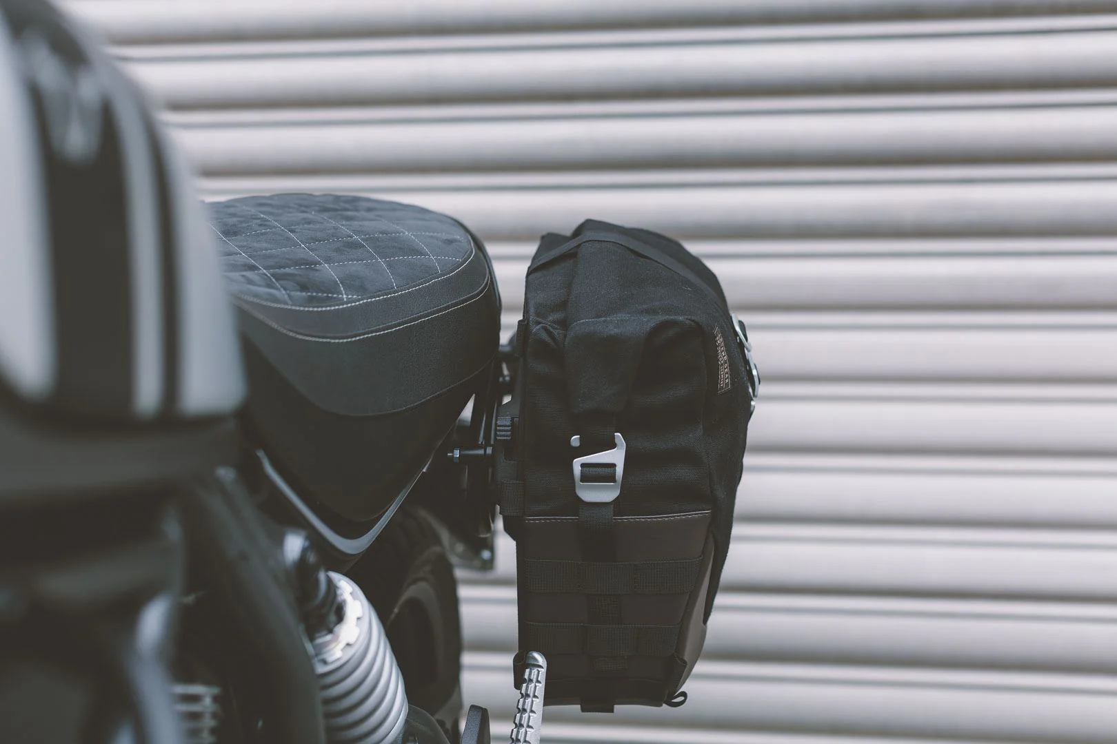 Legend Gear Side Bag LC1 9.8 litre For SLC Side Carrier right - Image 5