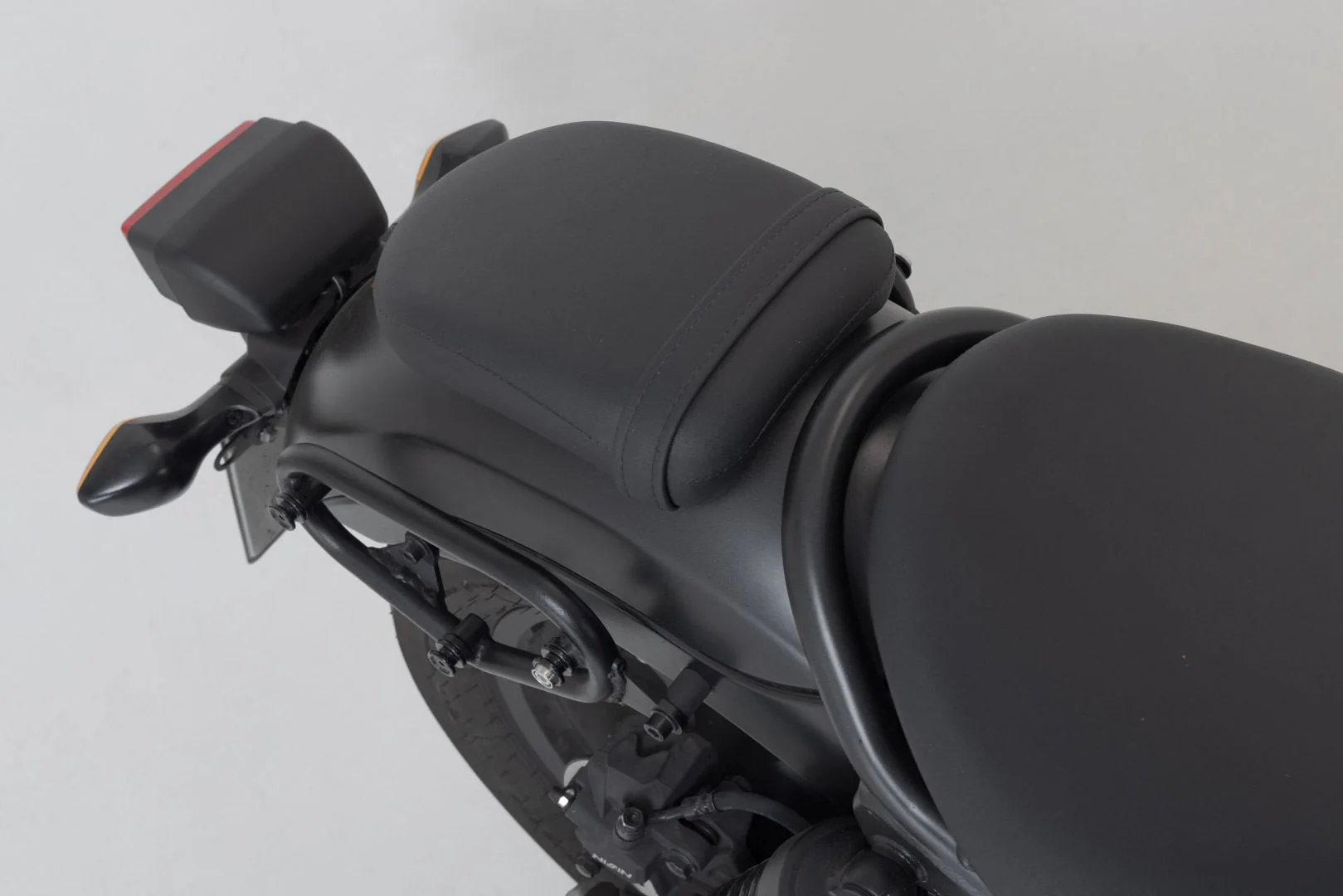 Legend Gear side bag system LC Honda CMX500 Rebel (16-). - Image 4