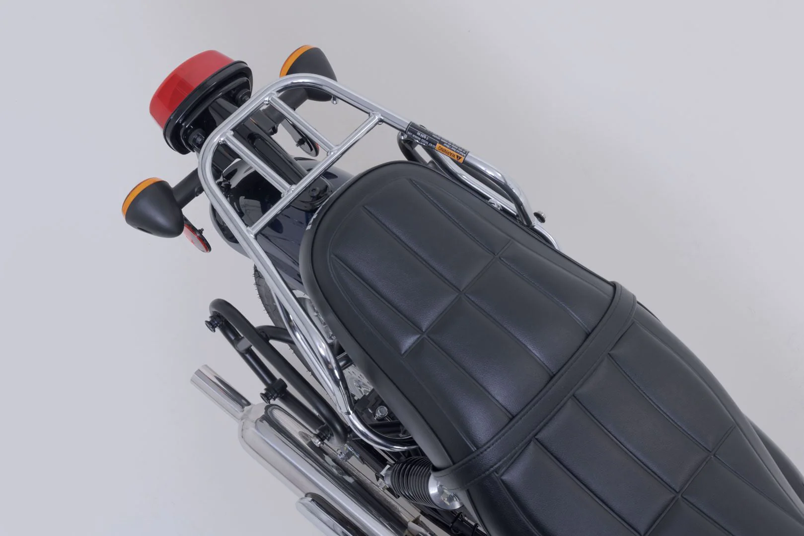 Legend Gear side bag system LC Kawasaki W230 (24-). - Image 4