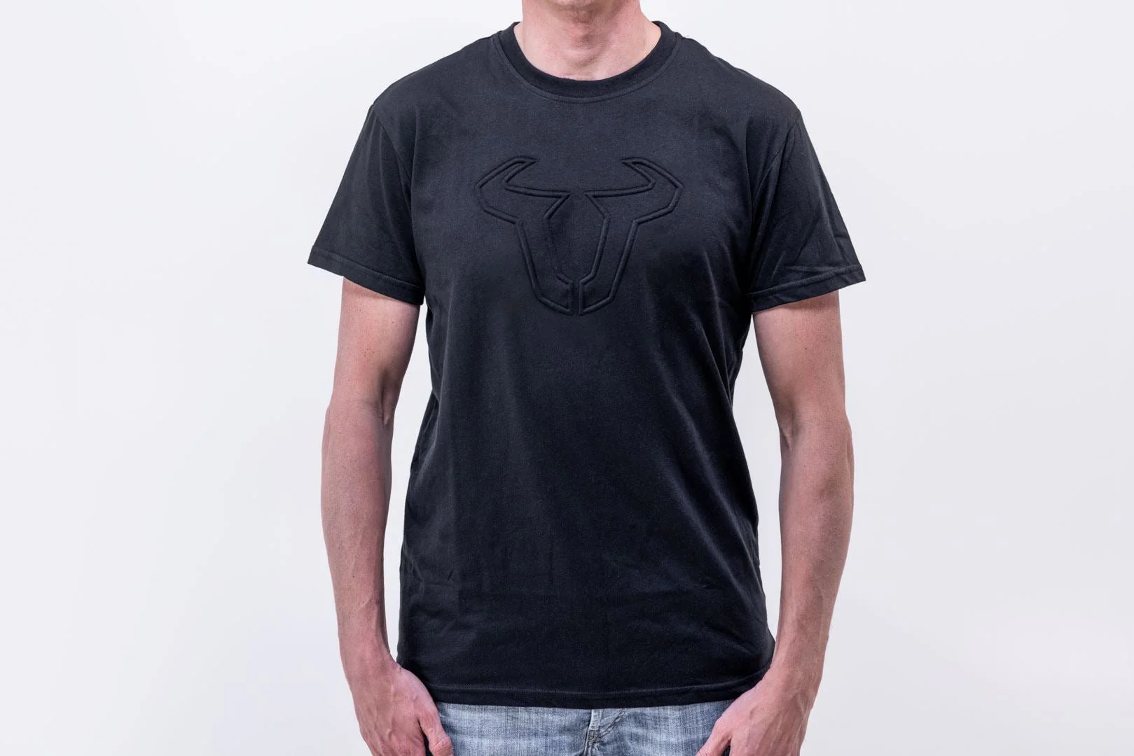Mens T-shirt - Black Edition Street Line. Black. Mens. Size XXL.