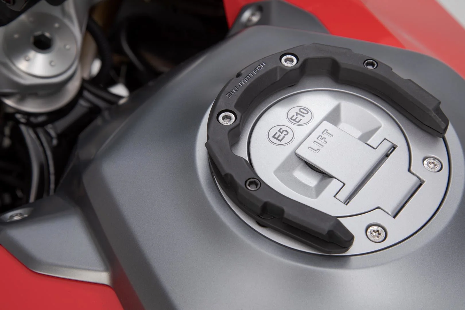 PRO Tank Ring Honda VFR800X Crossrunner (15-) Black - Image 2