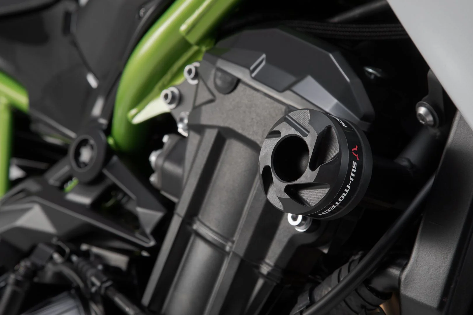 Slider set for frame Black Kawasaki Z900 (16-) / Z900RS (17-)