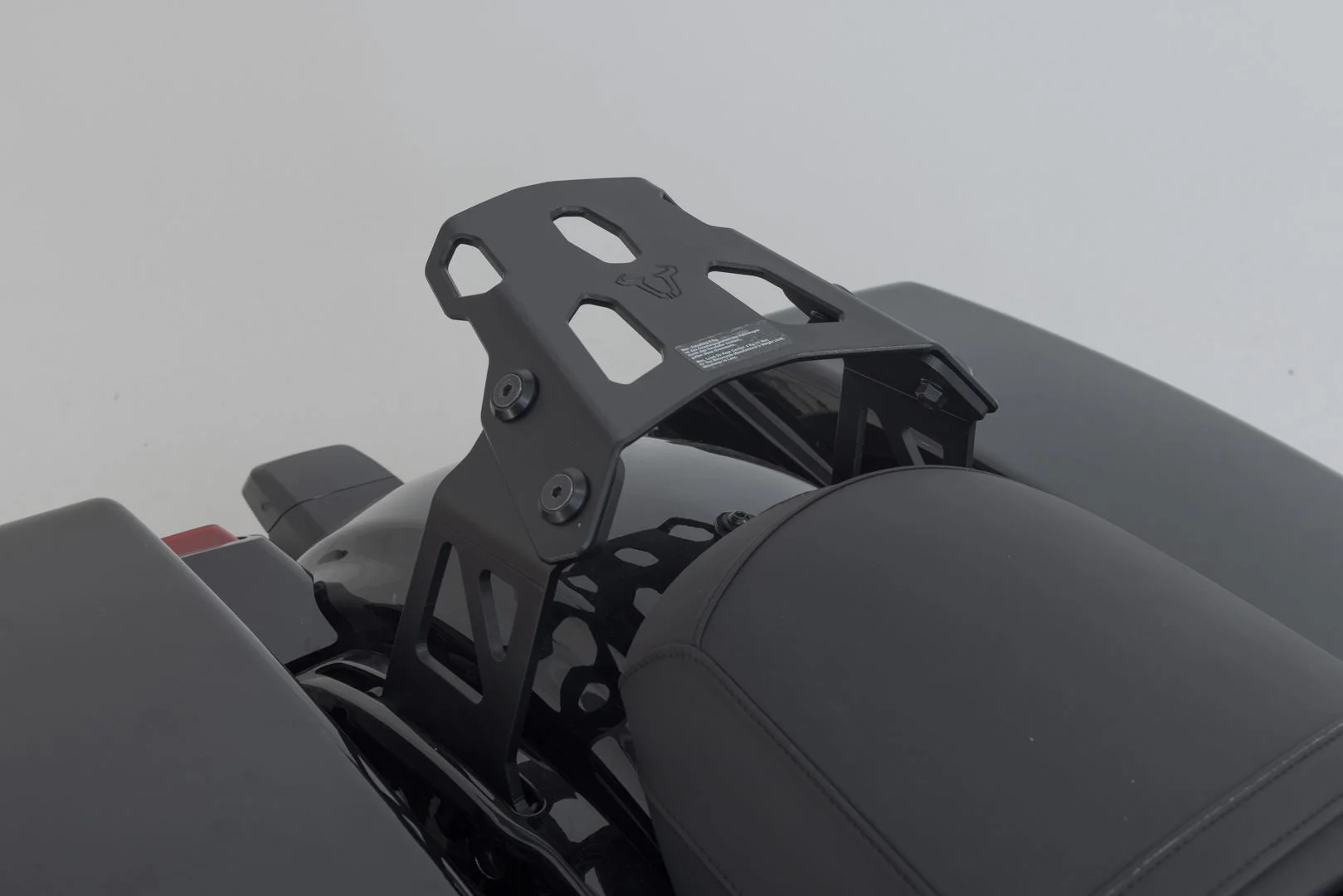 STREET-RACK Black. Harley-Davidson Road Glide (24-). - Image 3