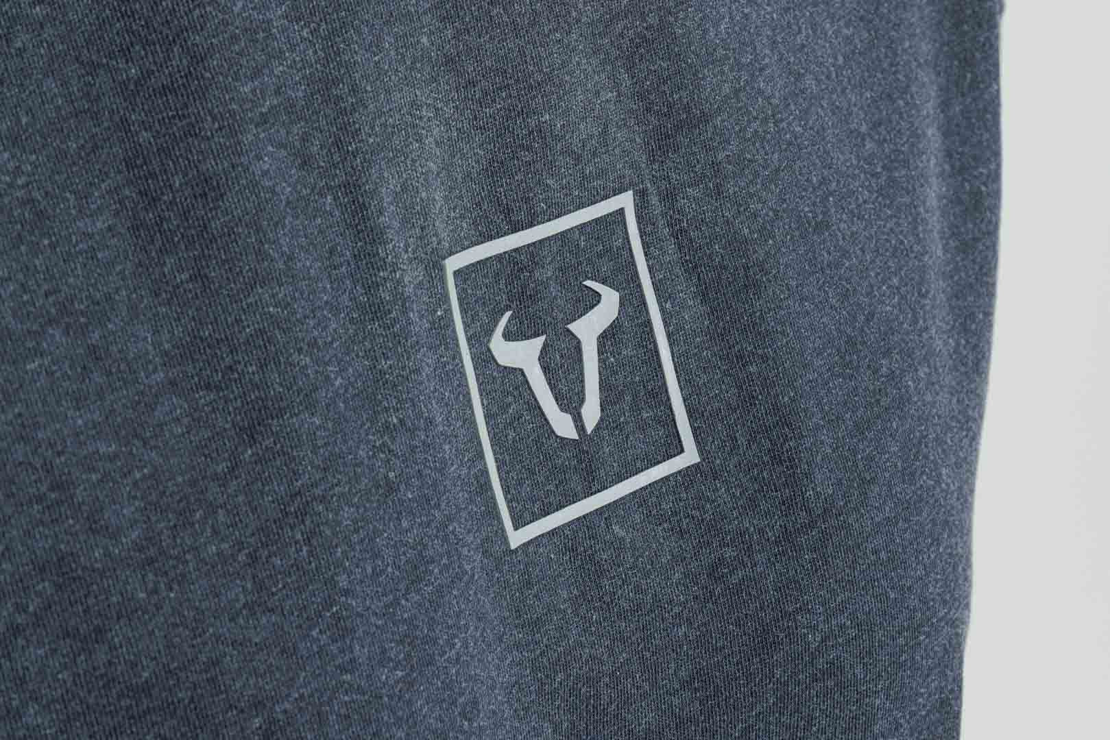 T-Shirt Unisex Riders Line Dark Grey. Optic Wash. Unisex. Size L. - Image 4