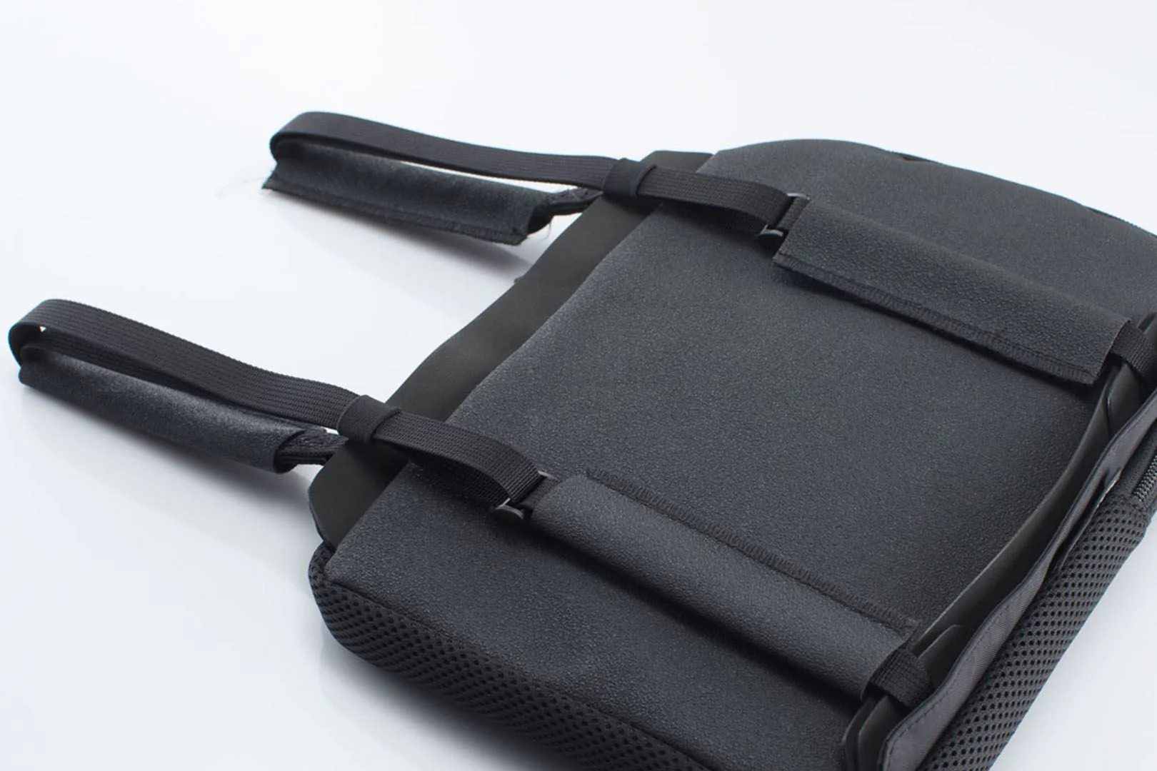 TRAVELLER PILLION cushion Black 22 x 30 cm With polyurethane air cushion - Image 3