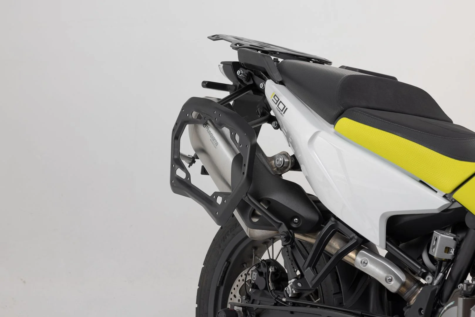 TRAX ADV Aluminium Case System 45/37Litre Husqvarna 901 Norden (21-) Black - Image 3