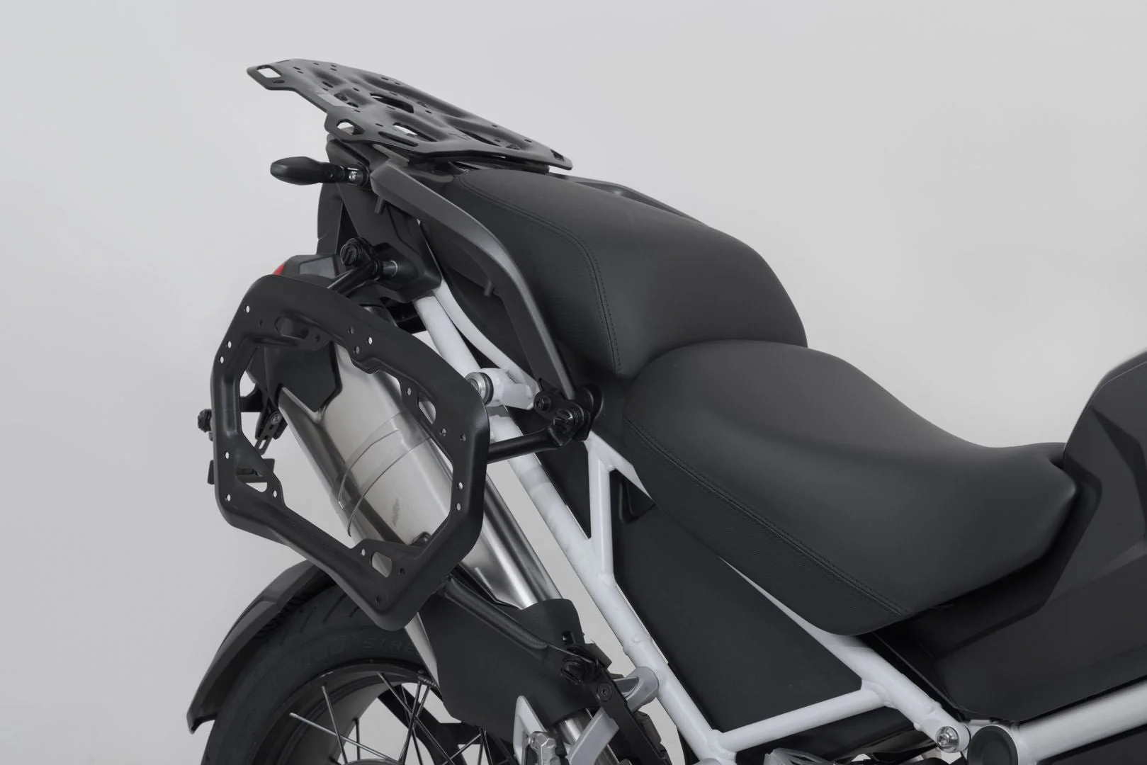 TRAX ADV aluminium case system Tiger 1200 Rally / GT Explorer 45/37 Litre Black - Image 3