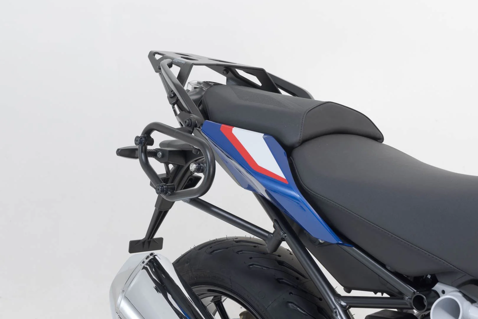 URBAN ABS side case system BMW R 1200 R (14-18), R 1250 R/RS (18-) 2x 16.5 Litre - Image 3