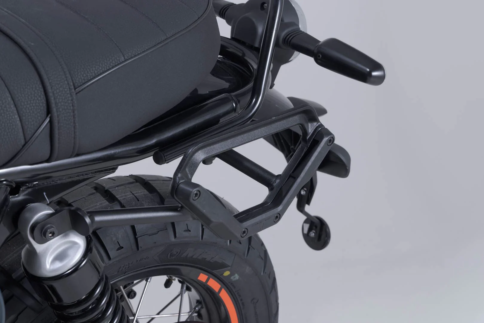 V-LOC Side Carrier left Triumph Street Twin/Scrambler/Cup, Speed Twin 900. - Image 4