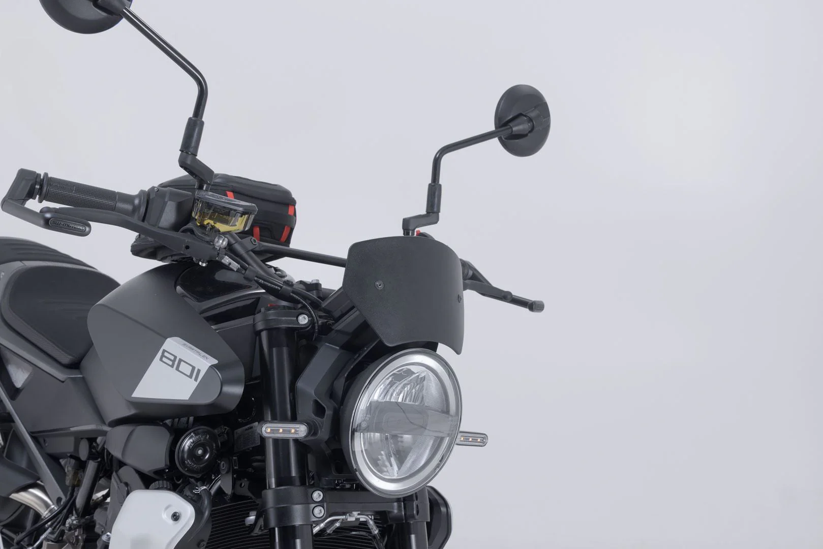 Windscreen Black. Husqvarna Svartpilen 801 (24-).